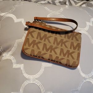 Michael Kors Wristlet